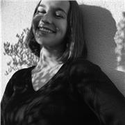 Tutrice pour élève qui cherche du soutien scolaire pour cet été